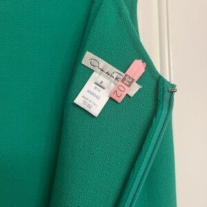 WITH POCKETS! Oscar de la Renta Green Sheath Dress Sleeveless
